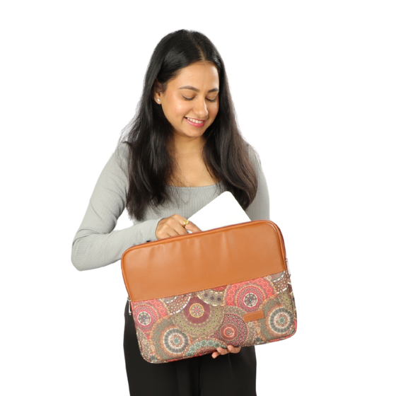 Model holding Bloom Sleeve