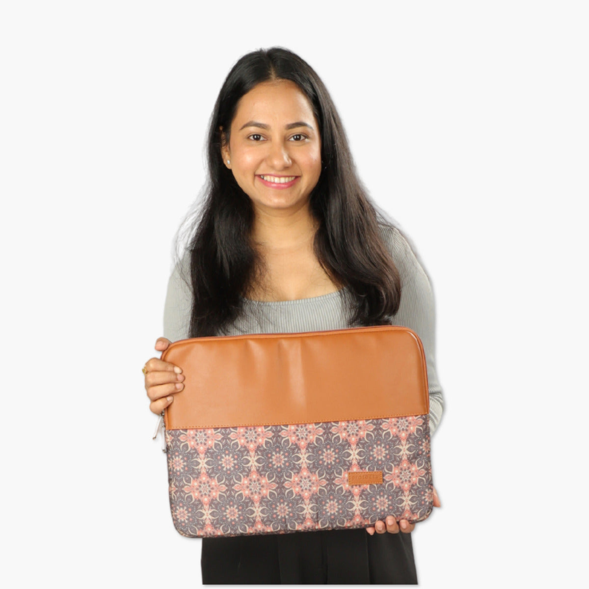 Model holding Bloom Sleeve