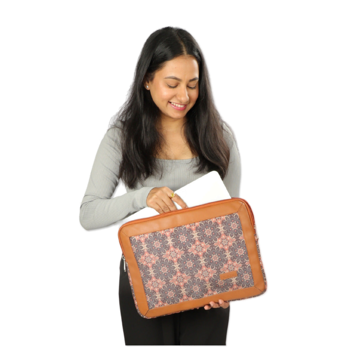 Model holding Framed Sleeve