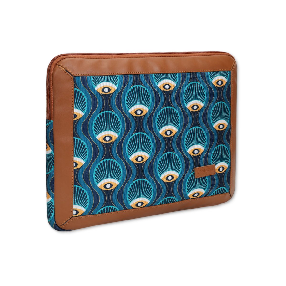 Mystic Eyes |Framed MacBook Sleeve - 2