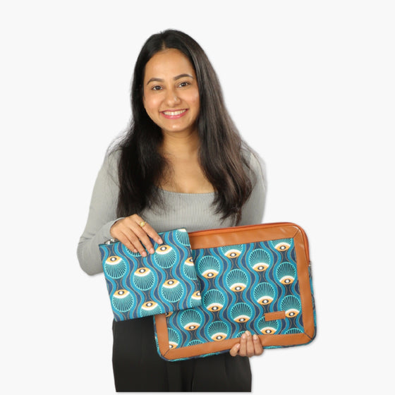 Model holding Framed Sleeve