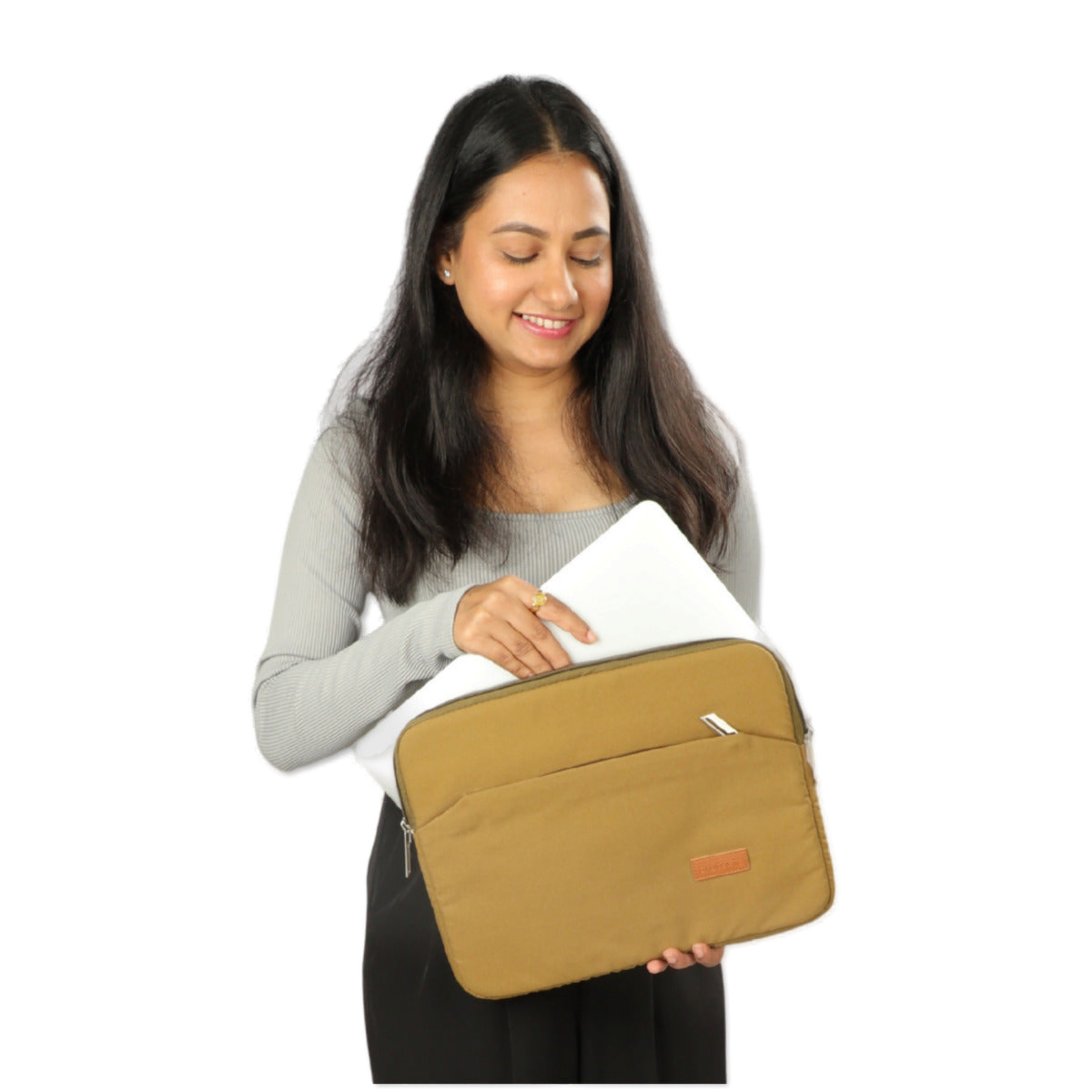 Model Holding Grace Sleeve