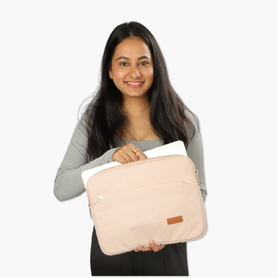 Model Holding Grace Sleeve