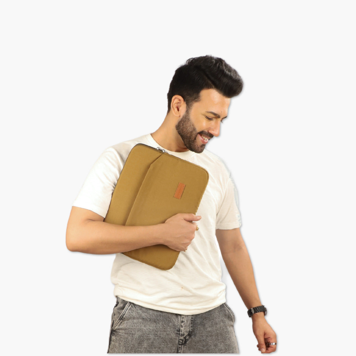 Model Holding Grace Sleeve