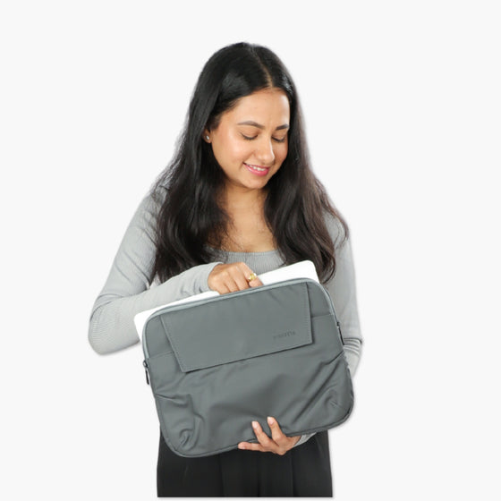 Perfect Timing Sleeve Model Image