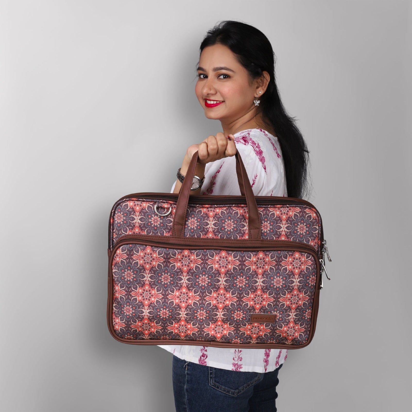 Vintage Print | Protecta Stride Laptop Bag - 1