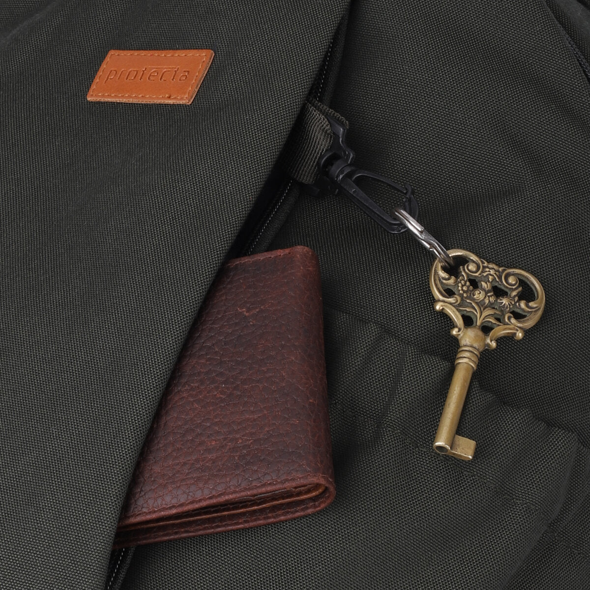 Green | Protecta Tactical Turn Laptop Backpack - 7