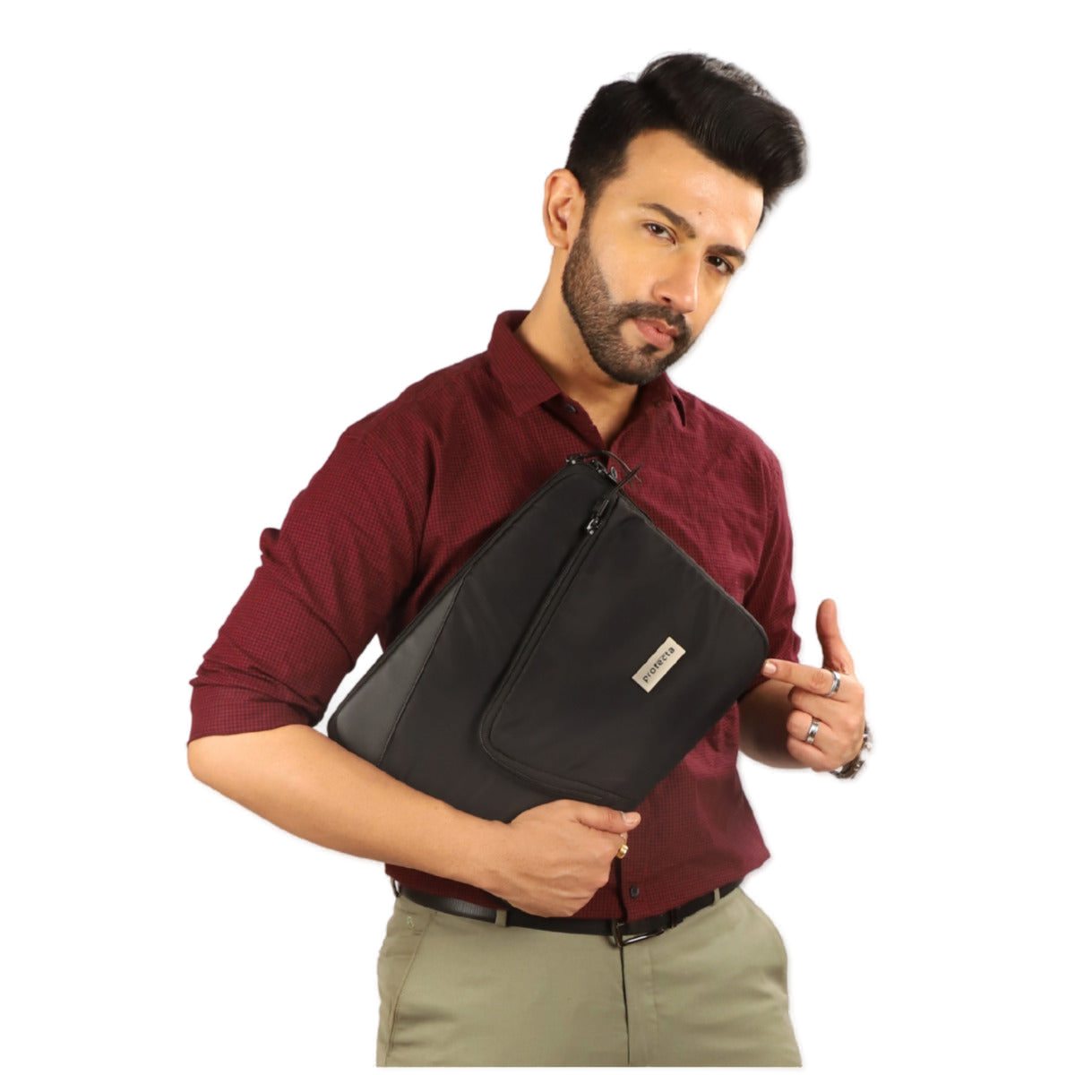 Vertex Sleeve Model Image