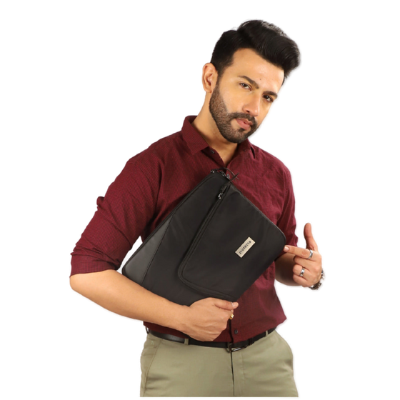 Vertex Sleeve Model Image