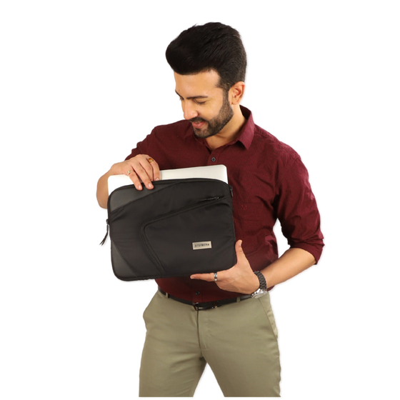 Vertex Sleeve Model Image